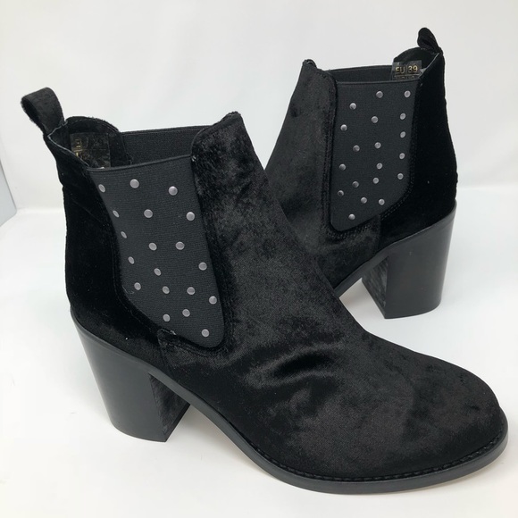 NWT Mency Velvet Studded Block Heel Boot - Picture 3 of 5